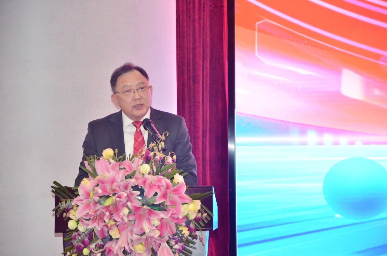 “凝心聚力，厚積薄發(fā)”——三聚陽光舉辦2025年新春年會(huì)